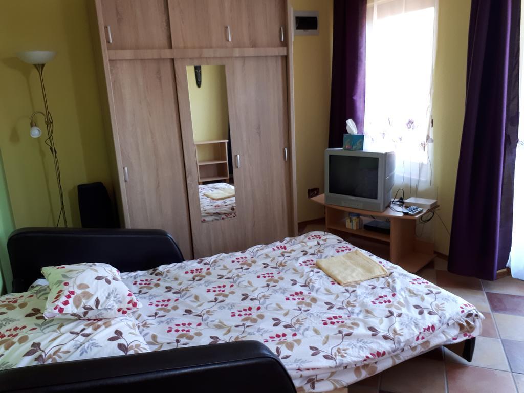 Rozmaring Apartmanok غيولا المظهر الخارجي الصورة