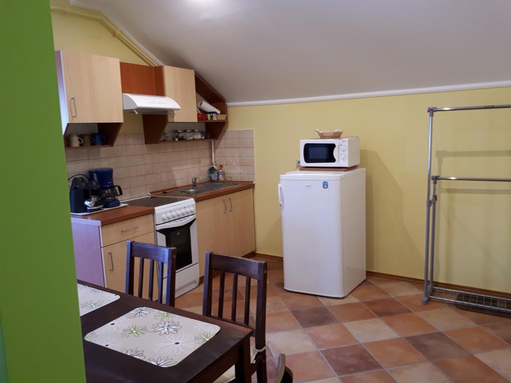 Rozmaring Apartmanok غيولا المظهر الخارجي الصورة